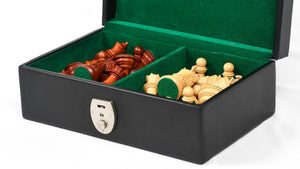 Box für Luxusschachfiguren aus Holz