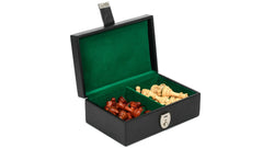 Schachtel für schachfiguren <br>grünes Leder und Samt