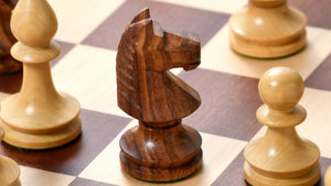 Rumänisch Ungarische Schachfiguren aus holz