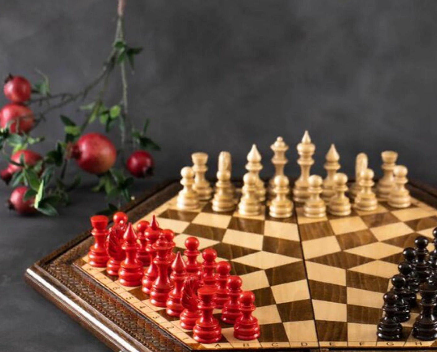 3 Personen Schach - Originelles Schachbrett für drei Spieler