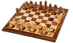 Hochwertiges Holz <br>Schachbrett