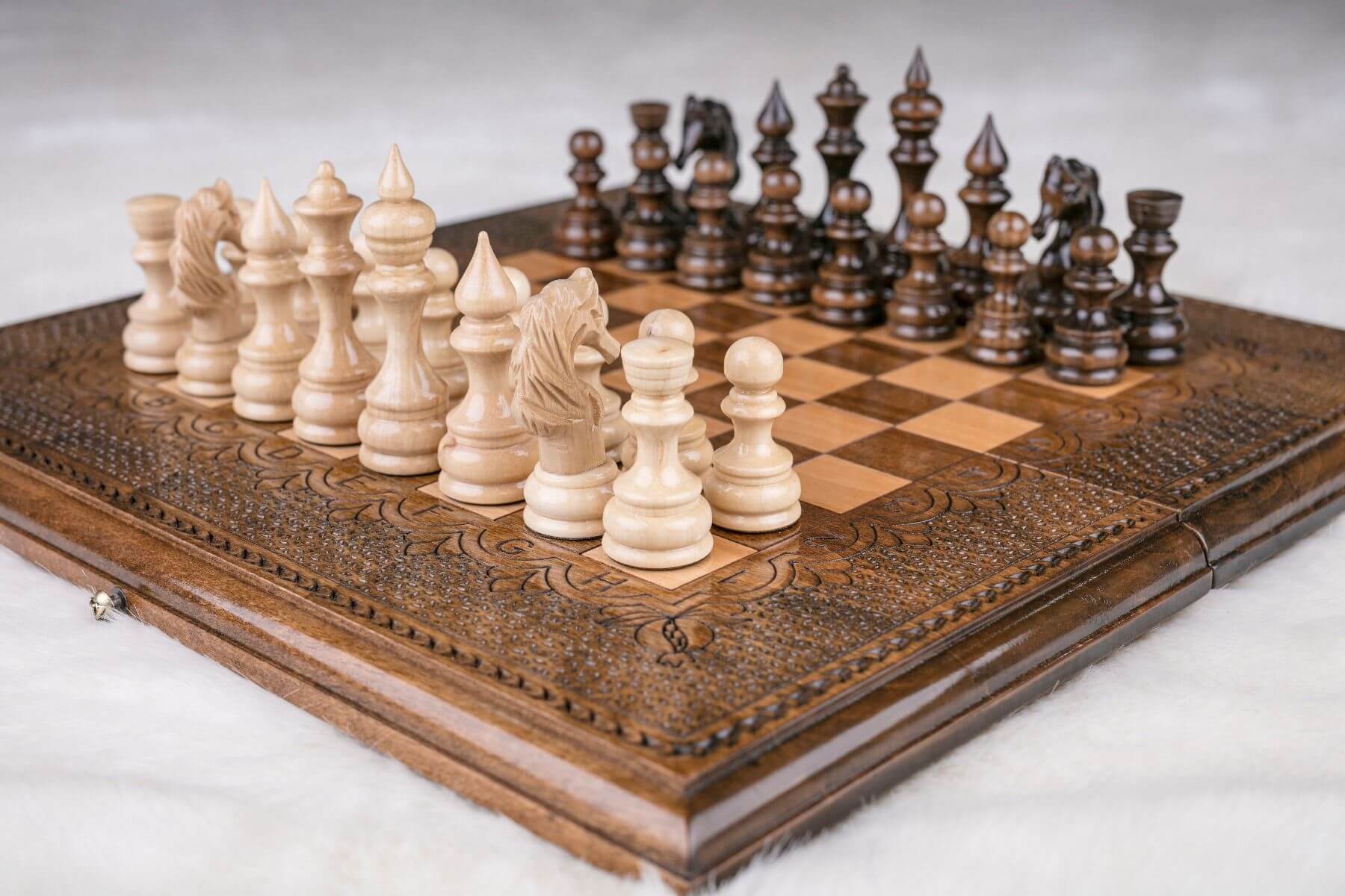 Besonderes Schachbrett aus Holz Des Königs Schachbretter