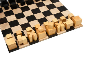 Schachbrett aus Holz <br>Mit Schachfiguren