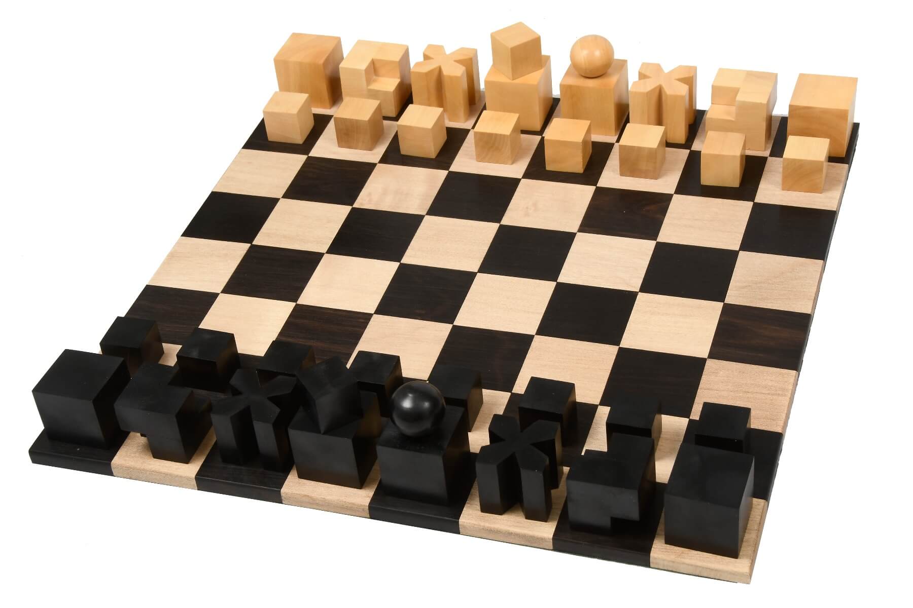 Schachbrett aus Holz <br>Mit Schachfiguren