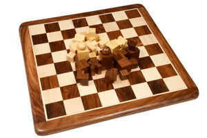 Schickes Schachbrett <br>aus Holz