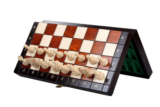 Handgefertigtes Schachspiel <br>Aventure aus Holz