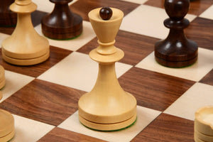 Sowjetisches Schachbrett <br>aus Holz