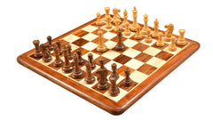 Schachspiel <br>mit Intarsien