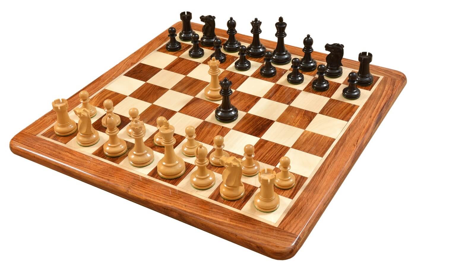 Jeu d'Echecs Ancien Bois