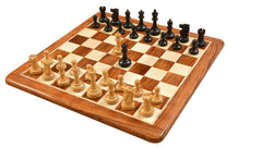 Schachspiel <br>aus Holz Alt