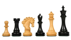 Kunst-Schachfiguren <br>aus Holz