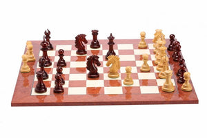 Schachfiguren aus buchsbaum holz