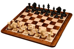 Komplettes Schachspiel <br>aus edlem Holz