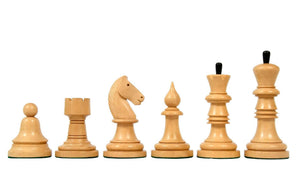   Antike Schachfiguren aus Holz antiquarisch 