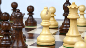 schachfiguren holz modern edelholz