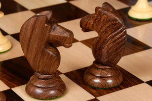Schachspiel <br>aus Echtholz