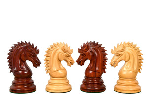 Alte Schachfiguren Holz grob