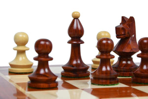 Rumänisch Ungarische Schachfiguren reiter