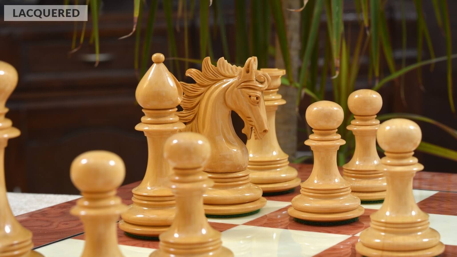 Arabische Schachfiguren springler