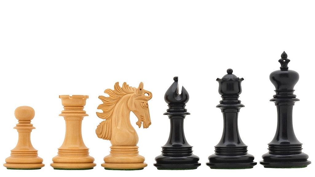 Des Königs Schachbretter Arabische Schachfiguren