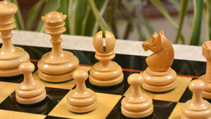 schachfiguren rot reiter