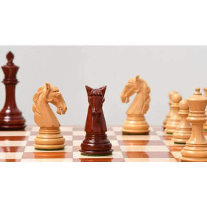 Große Schachfiguren <br>aus Holz