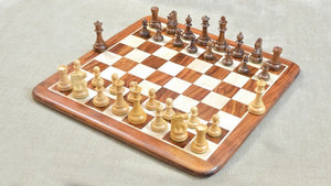 Schachfiguren holz handgeschnitzt dubrovnik