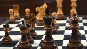  handgefertigte Originalschachfiguren