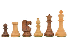 Schachfiguren aus Holz <br>Handgeschnitzt