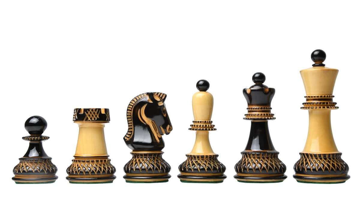 dubronik Schachfiguren holz