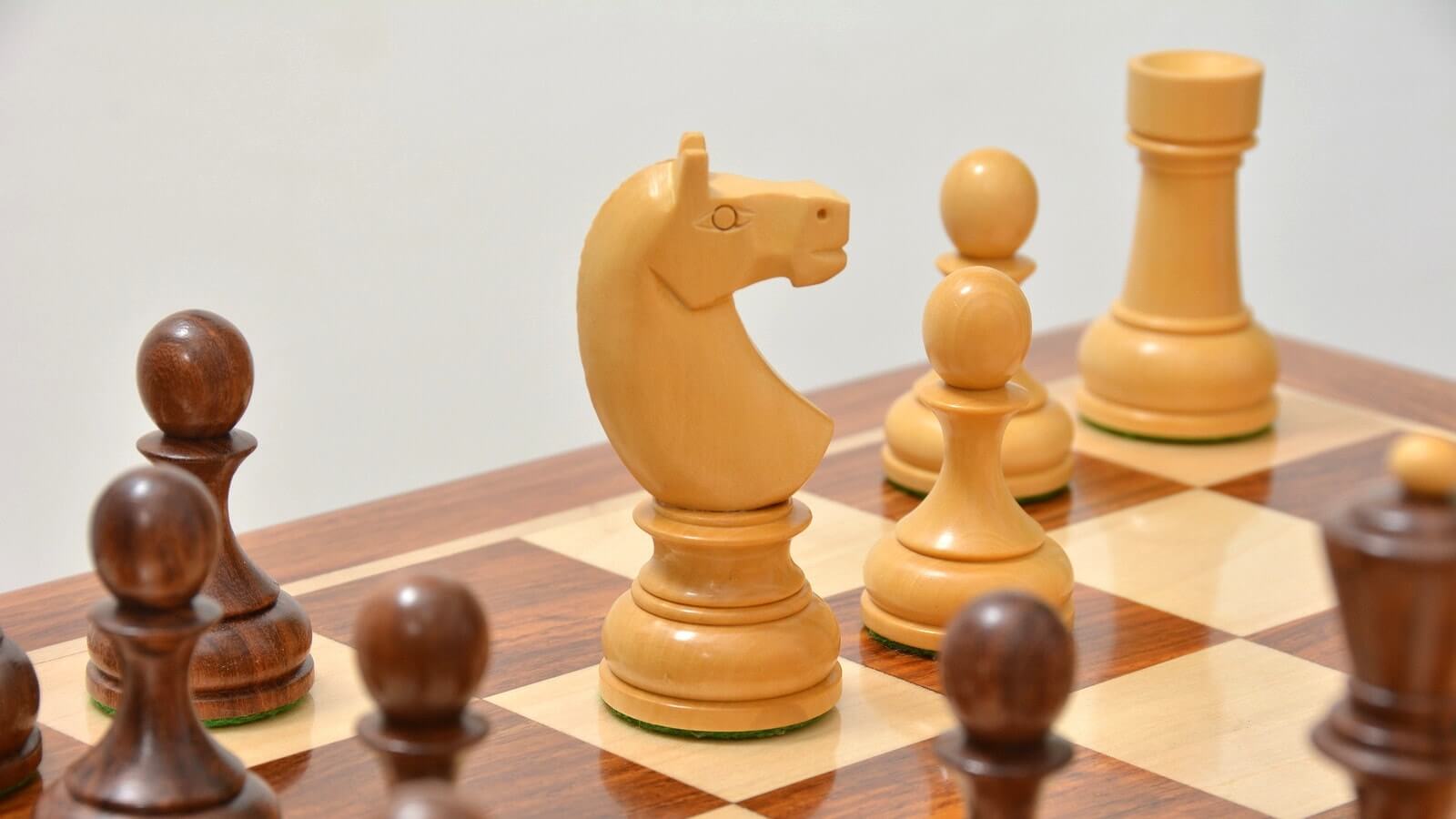 Schachfiguren Dekoration spieler