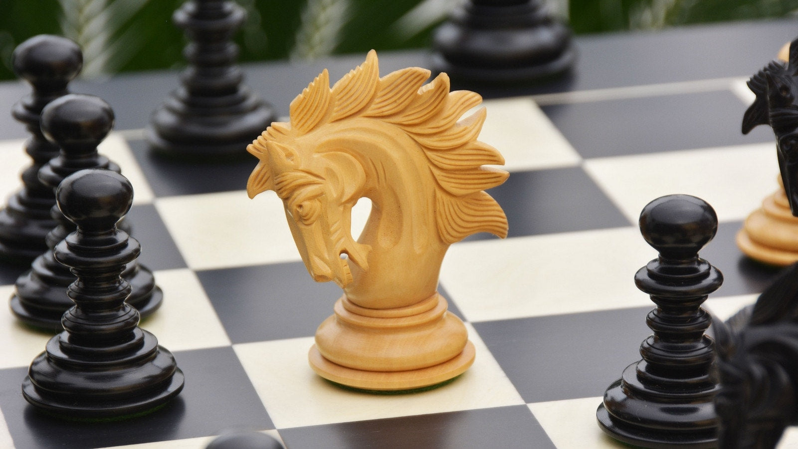 Schachfiguren Luxusausgabe<br> St-Petersburg
