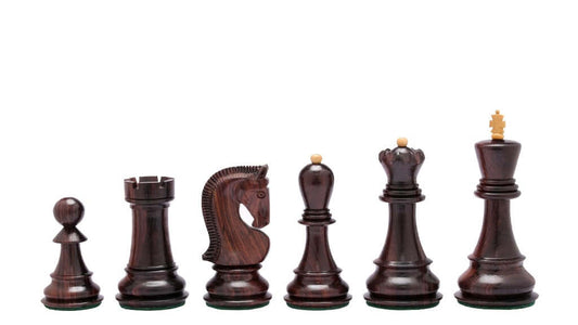 Russische Schachfiguren aus holz